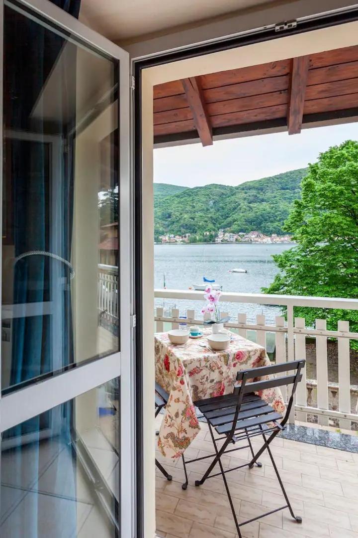 Rifugio Sul Lago Di Lugano A Porto Ceresio Eksteriør billede